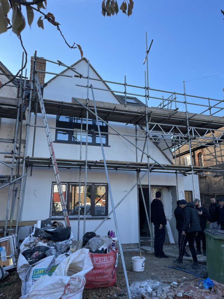 Insulated & Run - Private house in Bexleyheath