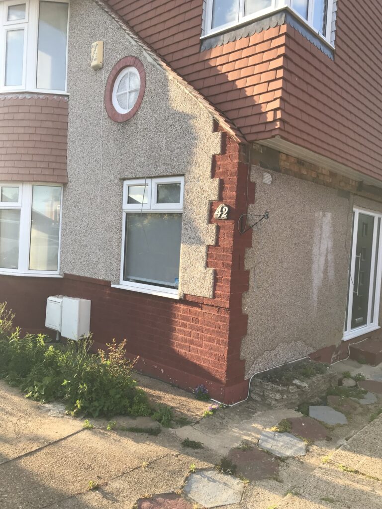 Bexleyheath-Insulated and run the Private House