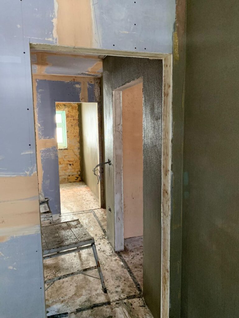 Interior Rendering base coat + Pastering BR5
