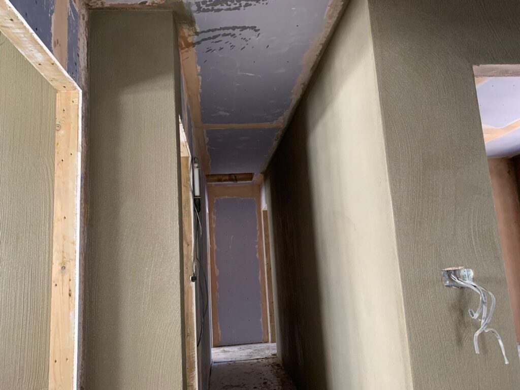 Interior Rendering base coat + Pastering BR5