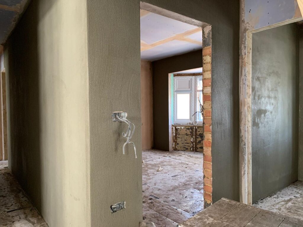 Interior Rendering base coat + Pastering BR5