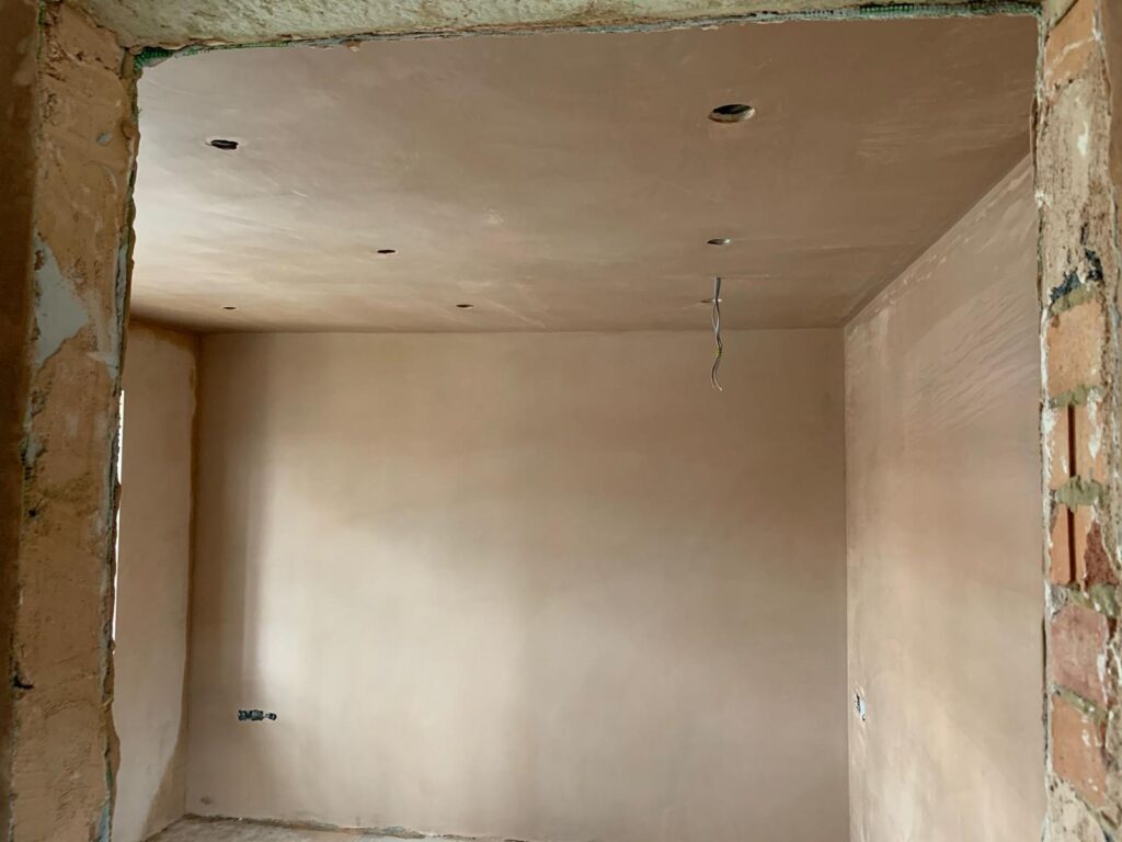 Interior Rendering base coat + Pastering BR5